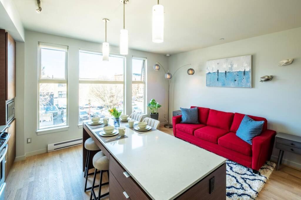 Clean 3Rd Floor 1 Bedroom Apt In Old Town China Town Victoria Exterior photo